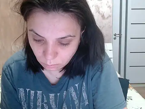 LorraGrey online show from April 7, 3:30 am