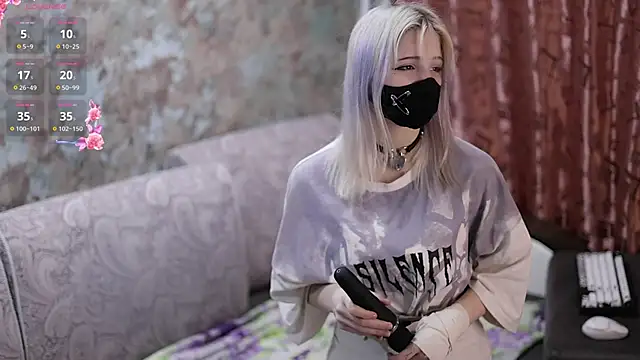 Yunakiss online show from February 21, 8:09 pm