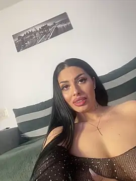 CindyTail online show from April 19, 8:55 pm