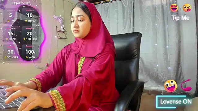 SamiraAwada online show from March 5, 7:09 pm