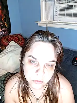YourGirl247365 online show from April 16, 4:35 am