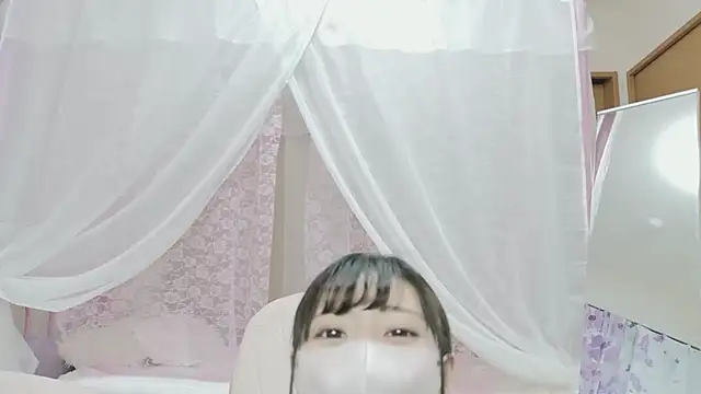 MOE o0 online show from April 4, 2:38 pm