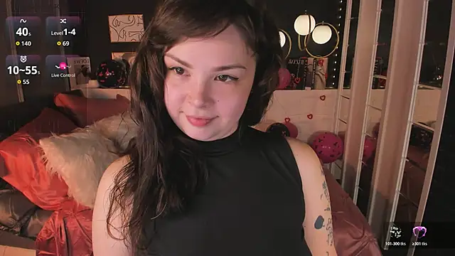 Maykinkya online show from February 7, 3:05 pm