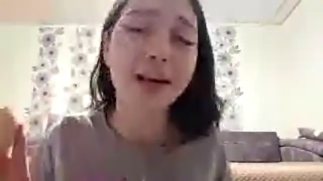 ZyntraLoom online show from February 11, 2:07 pm