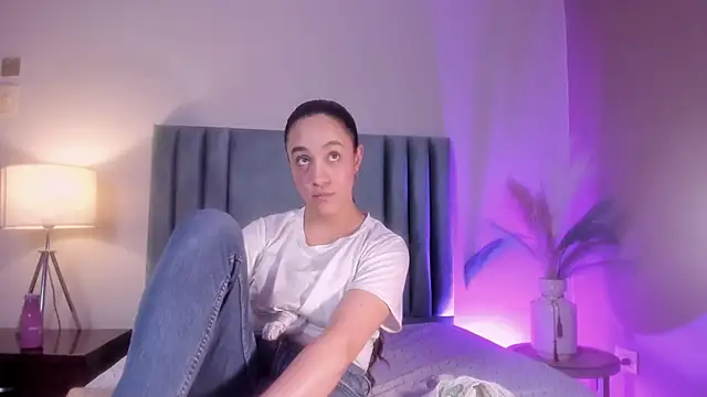 CelesteQueeen online show from April 15, 7:58 pm