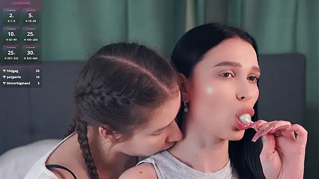 ZofiaSoshnik online show from February 28, 9:31 am