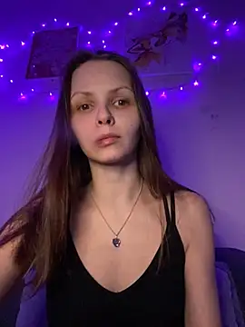 kirakotarina28 online show from February 20, 1:48 am