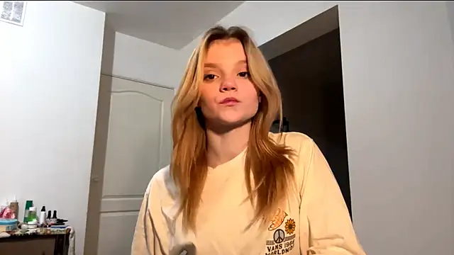 Tiffany Muse online show from February 10, 11:08 pm