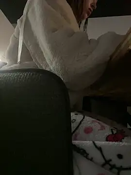 Just-Lilly online show from March 2, 1:51 pm