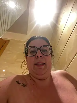 JasmineGlow7 online show from February 13, 4:08 pm