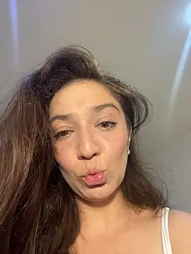 Emmablue10 online show from February 22, 9:16 pm