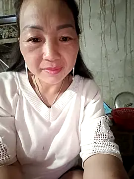 baby 112233 online show from April 16, 12:11 am