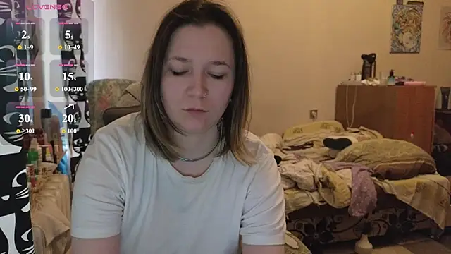 Ozalin  online show from April 6, 11:11 am