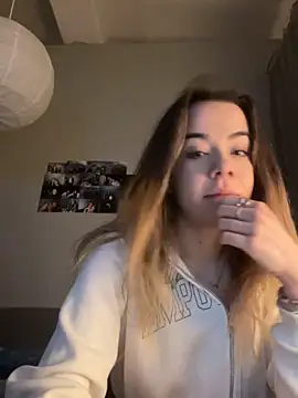 JulietSugar online show from February 3, 9:29 pm