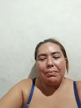 hot girl full online show from February 17, 3:00 pm