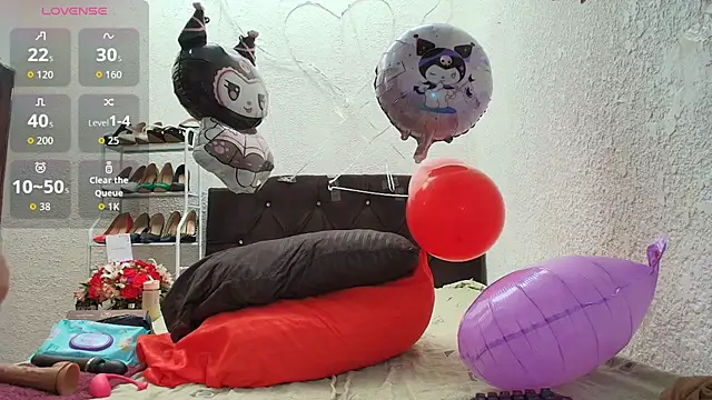 Isabelle Sara online show from February 22, 5:58 pm