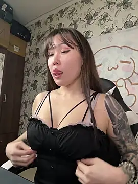 YukiiTYAN online show from February 24, 6:17 pm