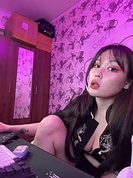 YukiiTYAN online show from March 11, 4:53 pm