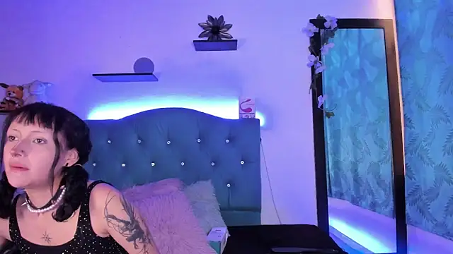 Gemma honey online show from March 2, 1:18 pm