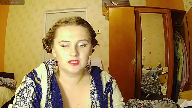 Miss Iriss online show from February 28, 7:13 pm