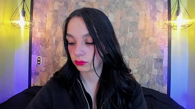 Elizabeth Ferrer online show from March 12, 12:41 pm