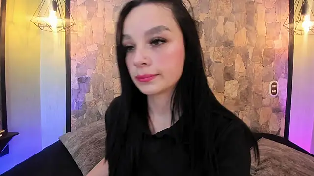 Elizabeth Ferrer online show from February 9, 7:16 pm