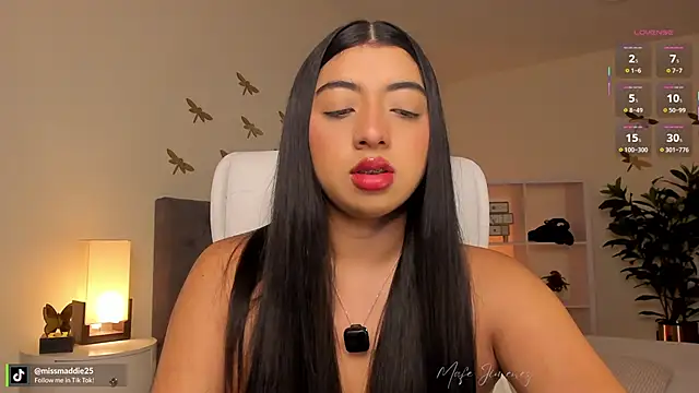 missvancouver online show from February 25, 1:20 pm