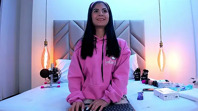 IsabellaFoox online show from March 10, 12:42 pm