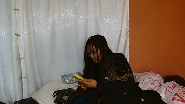 ForeverSexy  online show from May 24, 4:50 pm