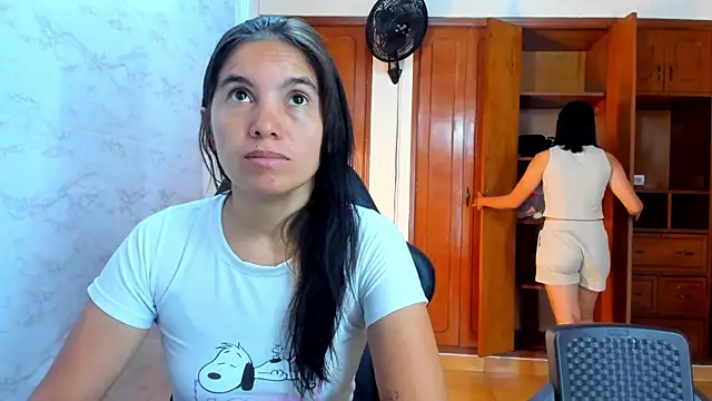 Emily and Soffy online show from March 23, 12:44 pm