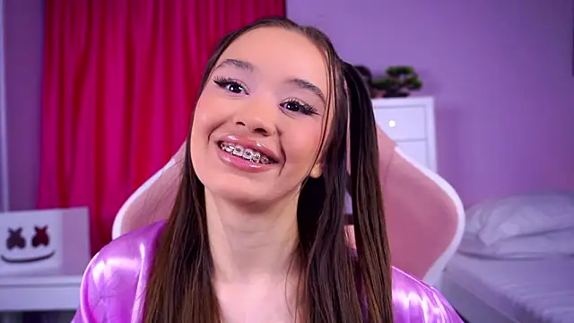 MistyReeds online show from February 15, 6:27 am