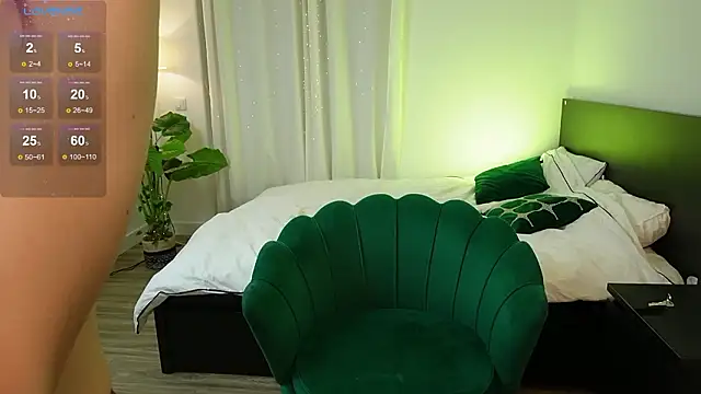 MilaFlame online show from February 6, 4:54 pm