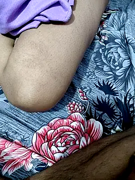 x couple2 online show from February 26, 6:07 pm