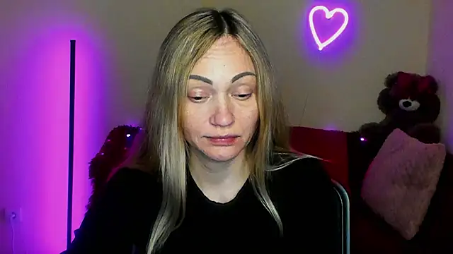 BlondMikey22 online show from April 10, 5:30 pm