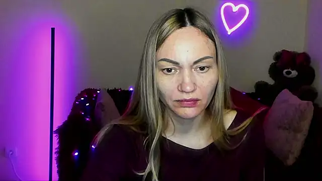 BlondMikey22 online show from April 14, 5:24 pm