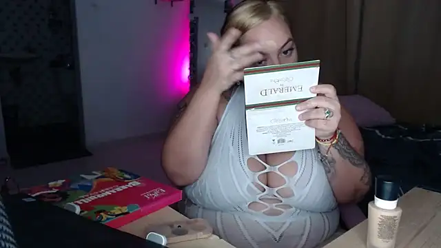 Angiegranados online show from April 19, 4:23 am