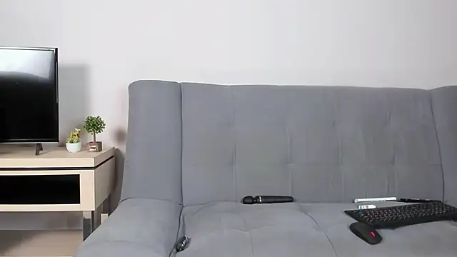 marrena a online show from April 23, 12:29 pm