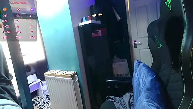 JadeAlexis403 online show from March 3, 9:48 am