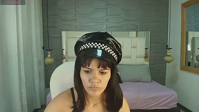 Thaliaa Lopez online show from February 16, 12:16 pm