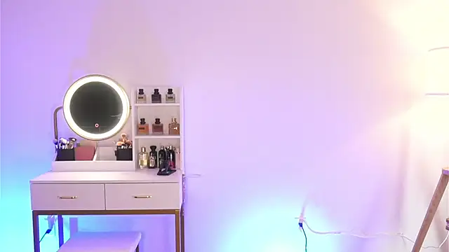 Eva-savage online show from April 15, 6:08 pm