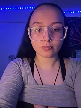 mommynxttie online show from March 8, 9:57 am