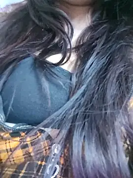 Moody-girl1 online show from February 28, 10:42 pm