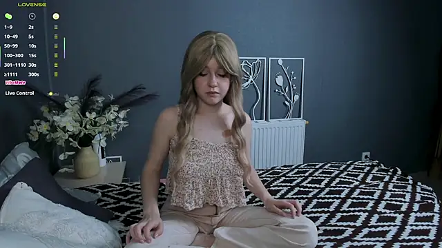 CherryVessel online show from February 10, 5:21 am