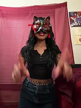 LadyKitsune online show from March 17, 6:06 am