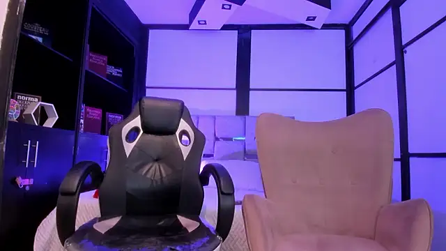 lorraineHunter online show from February 11, 2:07 pm