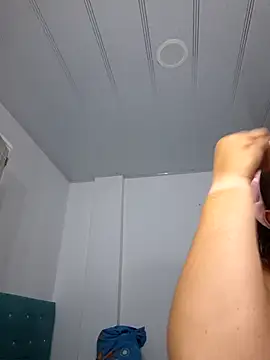 Wild lilhyy online show from June 1, 10:21 pm