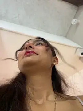 -BabyLuna online show from March 13, 1:12 pm