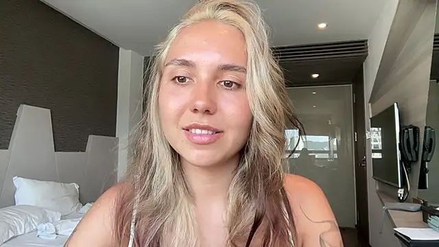 evochka online show from February 12, 7:32 am