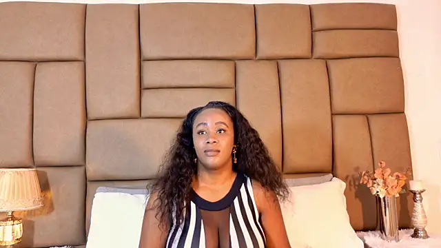 SherrySander  online show from April 1, 1:41 pm