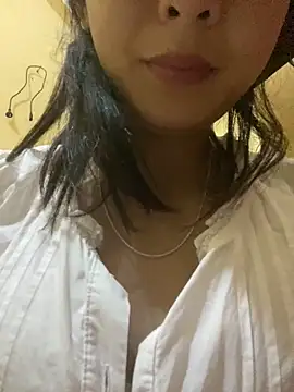 tenten110 online show from March 19, 3:16 pm